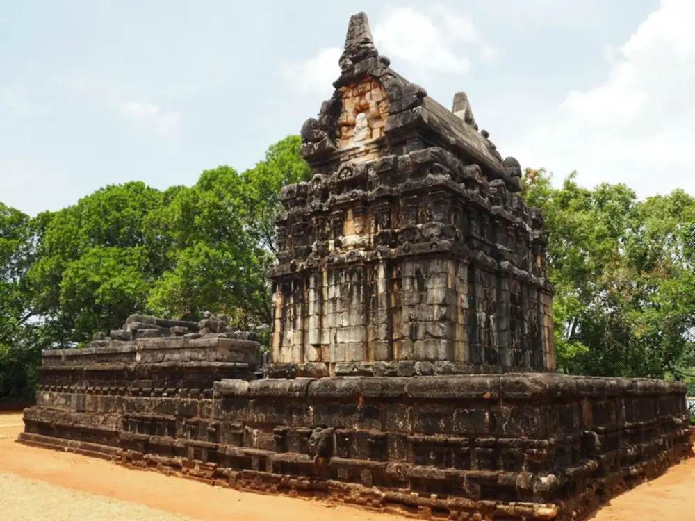 Nalanda Gedige – photo 4